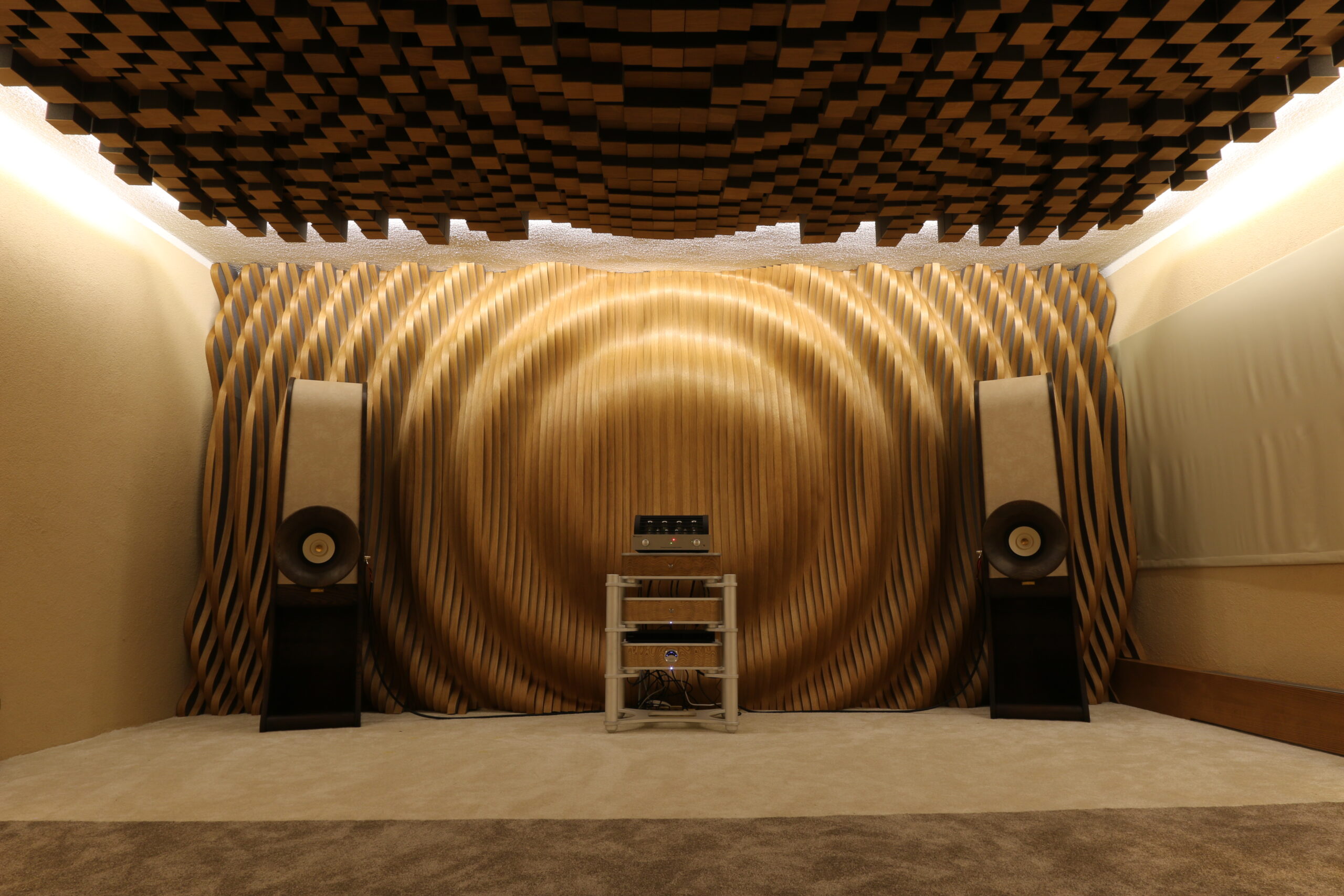 HighEnd Listening room RDacoustic